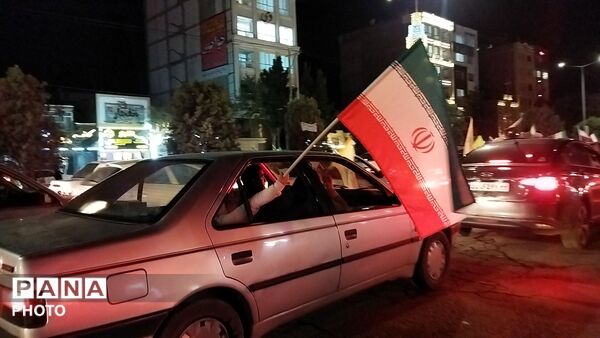 رژه ماشینی در چهلمین شب از شهادت رهبر شهید و شهدای میناب در نیشابور 