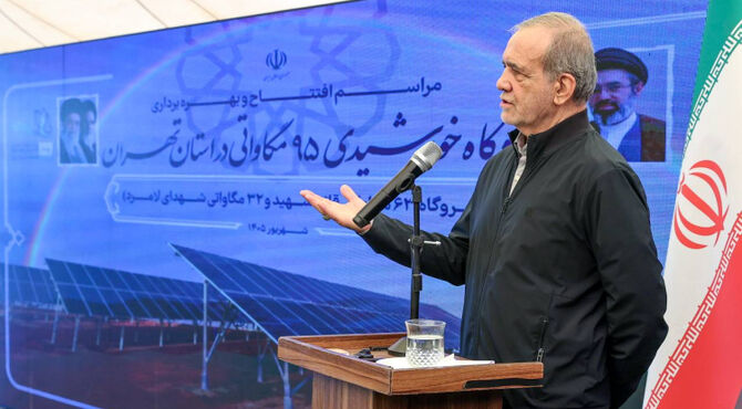 هیچ‌گاه نباید برق صنعت قطع شود/ ضرورت پرهیز از استفاده از سوخت فسیلی