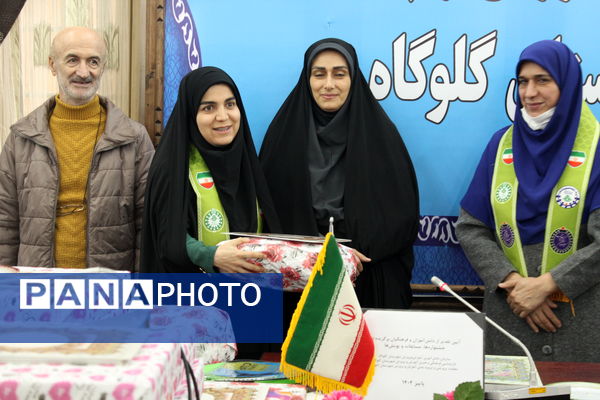 آیین تقدیر از دانش‌آموزان و فرهنگیان برگزیده در گلوگاه