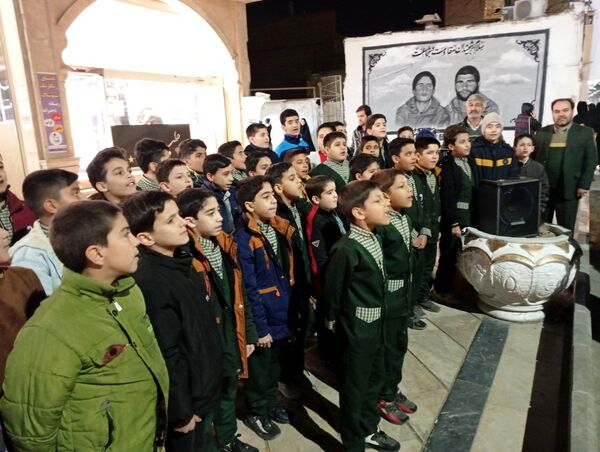 سرود خیابانی به‌مناسبت دهه فجر در کاشمر