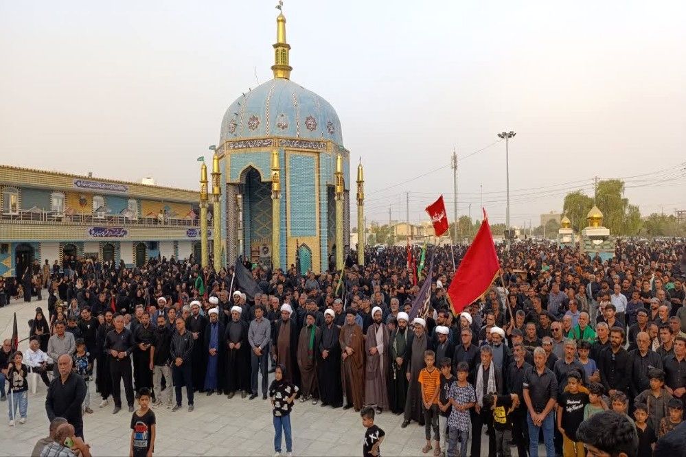 تجمع هیات‌های مذهبی در روز عاشورا