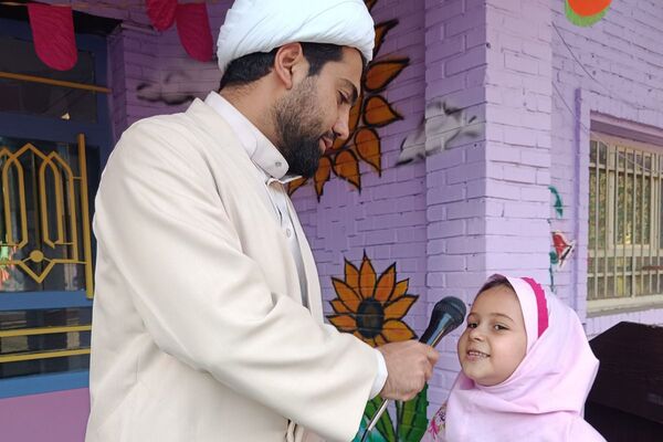نغمه‌های قرآنی در دل دختران دبستان میقات بهارستان دو طنین‌انداز شد