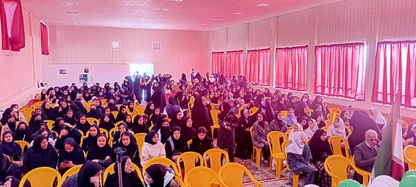 تجلیل ازبرگزیدگان مسابقات شهرستان خلیل آباد
