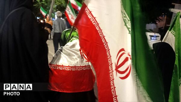 هفتادمین شب؛ بیداری ملت ایران
