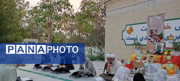 روزه اولی‌های دبستان مولوی فین، مهمانان ویژه‌‌‌ سفره افطار