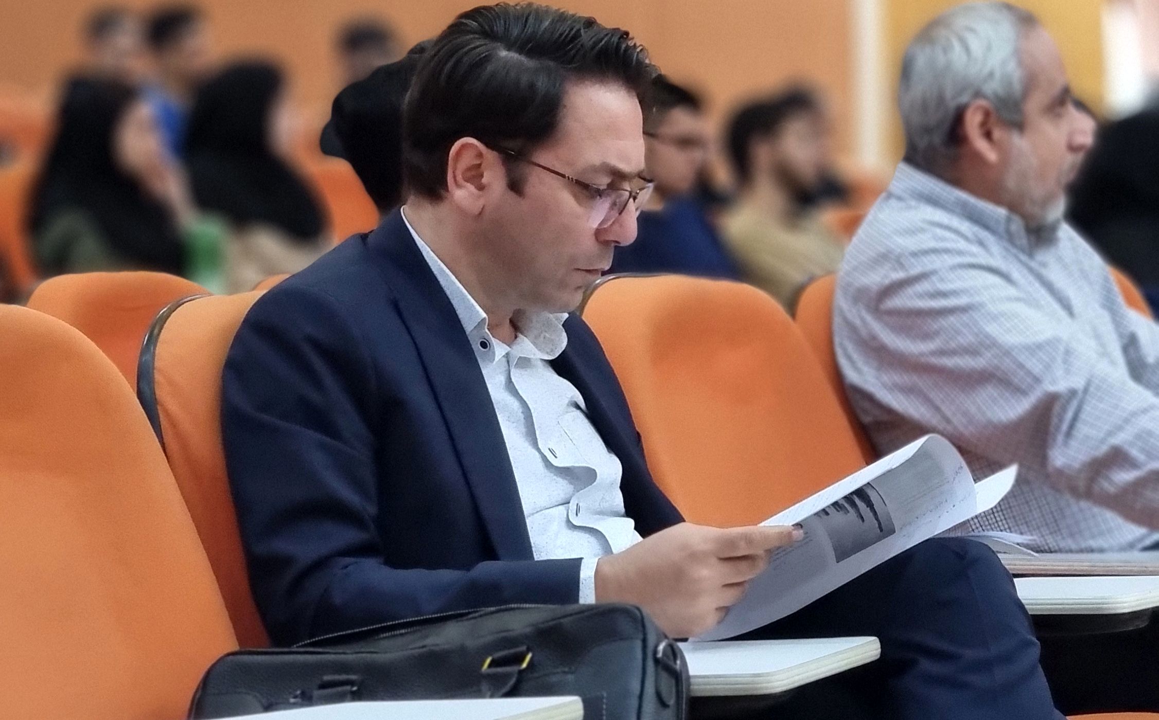 جشنواره تخصصی هوش مصنوعی در هفته هوش مصنوعی در دانشگاه آزاد واحد کرج 