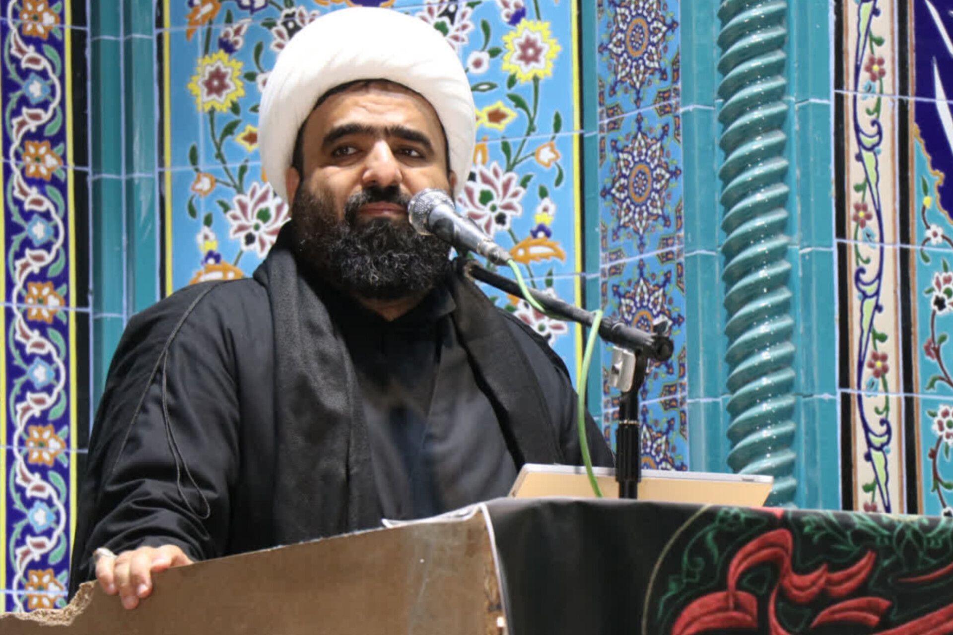 ما در شب عاشورای آخرالزمانی هستیم