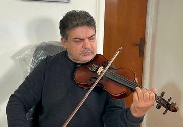 رسالت هنرِ شایسته، التیامِ بخشی از دردها و آلام جامعه است