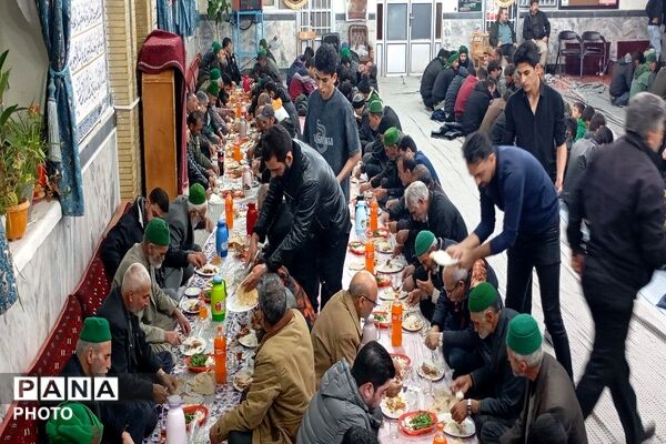 ضیافت افطاری همراه با نماز جماعت مغرب و عشاء در مسجد جامع شهر بار 