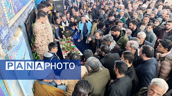 مراسم استقبال از پیکر شهید گمنام خوشنام فاطمی در مسجد جامع نیشابور 