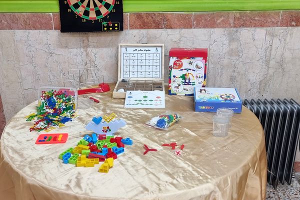 برپایی نمایشگاه صنایع آموزشی و فناوری‌های نوین در دبستان علوی 