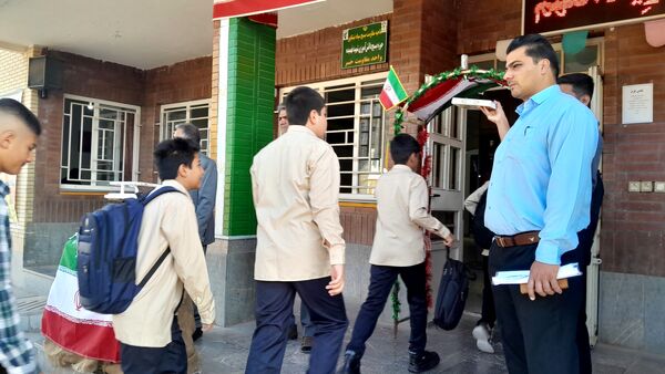 مراسم آیین بازگشایی مدرسه ابوریحان بیرونی