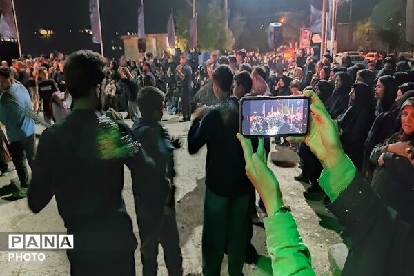 مراسم شام غریبان سالار شهیدان  در حسینیه شهدای شهر بار
