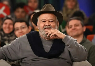 عمو اکبر رفت؛ مردی که چند نسل با او خندیدند