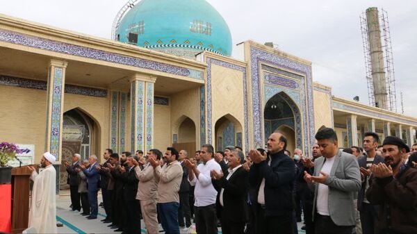 برگزاری با شکوه نماز عید فطر در صفادشت ملارد 