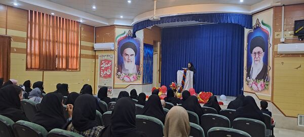 مراسم ولادت حضرت زهرا (س) و بزرگداشت روز مادر در منطقه زرین آباد