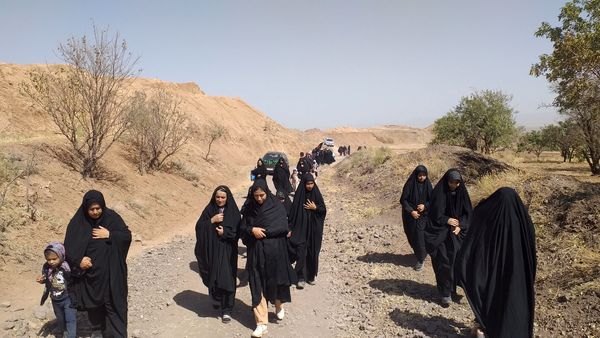 سربالا راهی نو برای جاماندگان اربعین، سفری پیاده به مزار کلاته بایزید