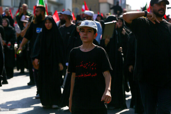 مراسم تشییع پیکر مطهر رهبر شهید انقلاب در تهران - 4