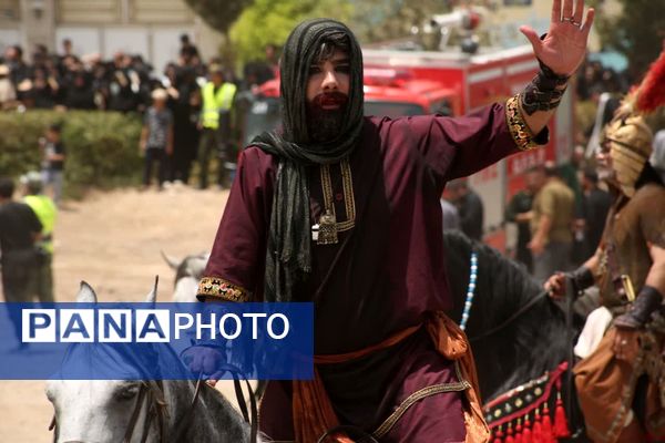 مراسم خیمه سوزی هیات «خیام الحسین» در قم