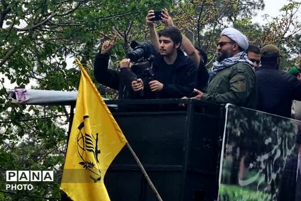 تشییع پیکر شهدا والامقام محله ۱۳ آبان ناحیه دو شهرری 