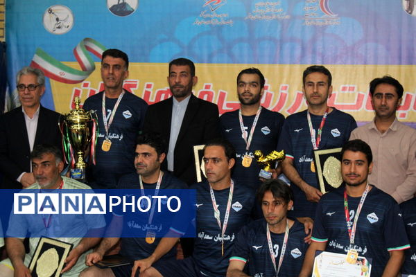 سعدآباد قهرمان مسابقات فوتسال فرهنگیان استان بوشهر 