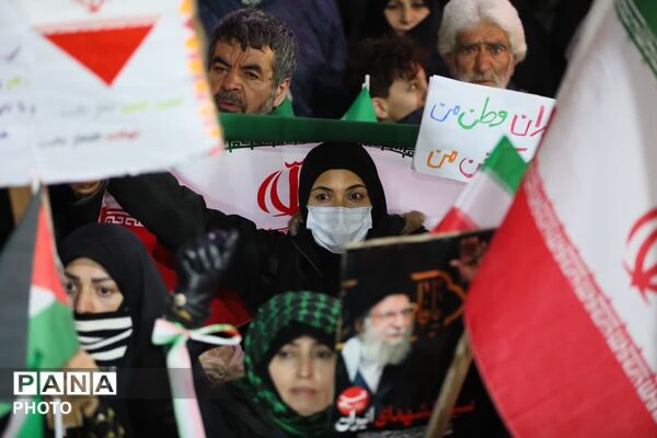 ندای رعدآسای «الله‌اکبر» در بزرگداشت یوم‌الله ۱۲ فروردین، در استان همدان