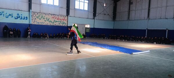 المپیاد ورزشی درون مدرسه ای در مدارس متوسطه اول و دوم دخترانه شهر نسر 