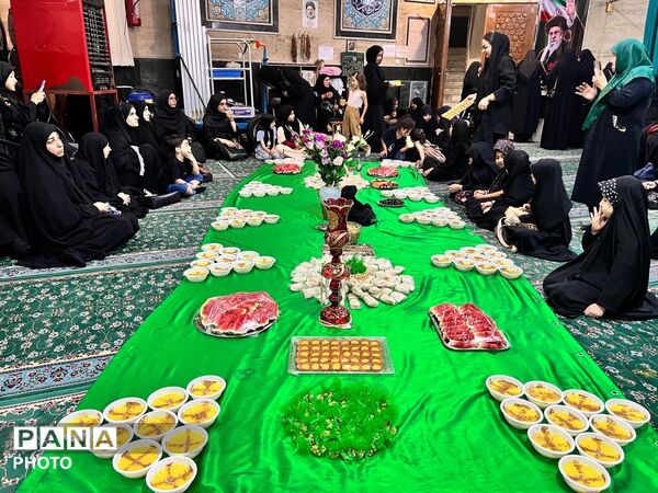 سفره حضرت رقیه(س) در مسجد امام حسن مجتبی(ع)