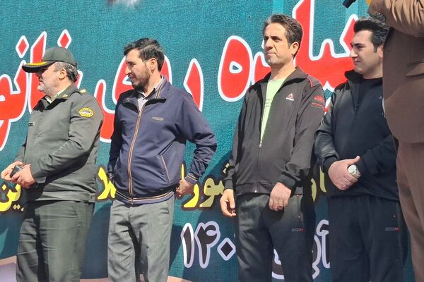  همایش بزرگ پیاده روی خانوادگی در نسیم‌شهر 