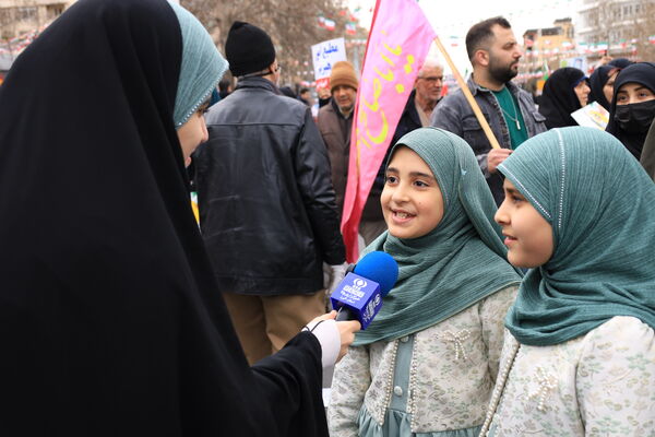 راهپیمایی ۲۲ بهمن در کرج 