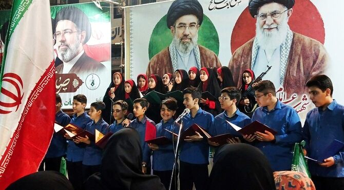  فریادالله‌ اکبر با رهبر جوان در میدان نبرد