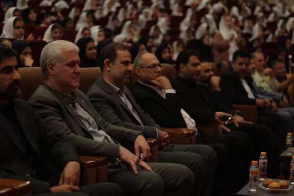 همایش روز دختر (ماه من)