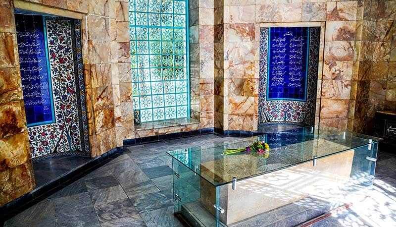 سعدی شیرازی در نگاه مردم/ فیلم