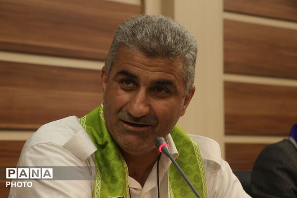  نشست کارشناسان و مربیان سازمان دانش‌آموزی خراسان رضوی با قائم مقام معاون وزیر در سازمان دانش آموزی کشور