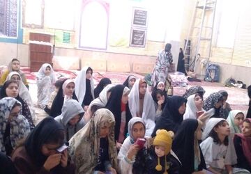حضور پرشور دانش آموزان شهر ایلام در مراسم اعتکاف 