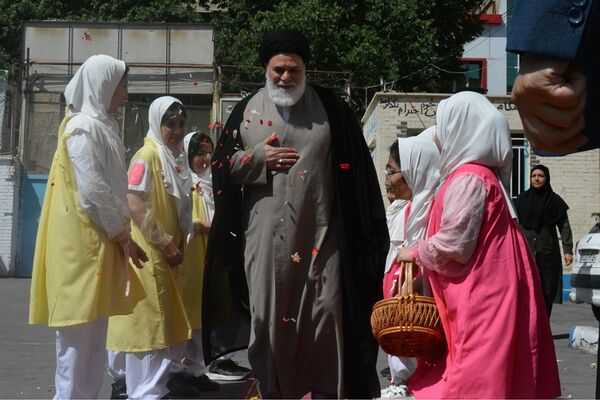 برگزاری مراسم باشکوه به‌مناسبت دهه کرامت در بهارستان‌ 2