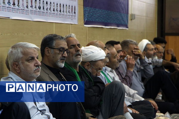 مراسم عزاداری شهادت جوادالائمه در دفتر نماینده ولی فقیه در یزد