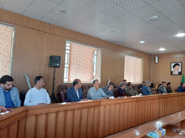 ساخت اردوگاه تربیتی دانش‌آموزی شهر زرقان اولویت مدیرکل آموزش و پرورش استان فارس