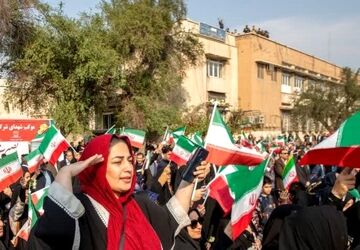 مقاومت و امید پیام اسلامی ایران در برابر چالش‌های امروز جهان