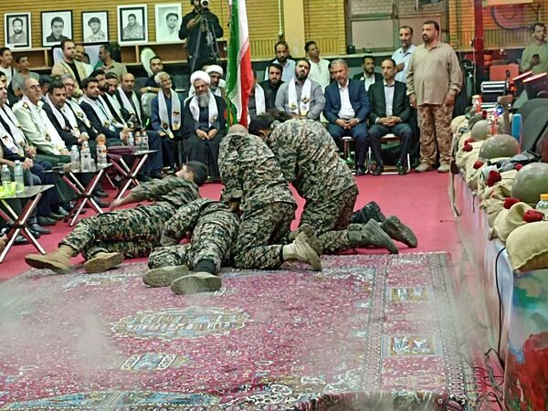 اجلاسیه 750 شهید دفاع مقدس و جنگ 12 روزه در مصلی فردیس