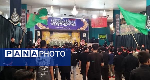 اجتماع بزرگ احلی من العسل در شهرستان برخوار