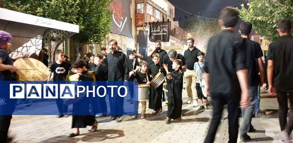 حب الحسین مشعلی فروزان در دل‌های مومنان