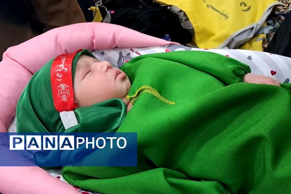 همایش عظیم شیرخوارگان حسینی  در حسینیه اعظم محله جیلارد شهرستان  دماوند 