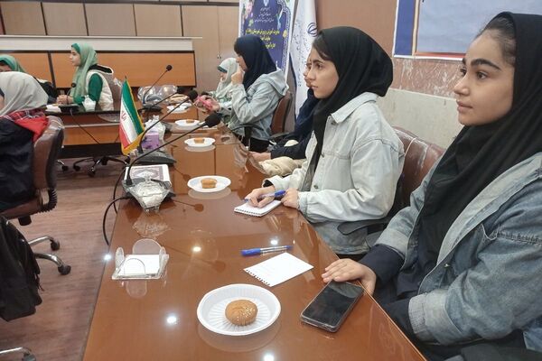 جلسه آموزش خبرنگاری در شهرستان رباط‌کریم