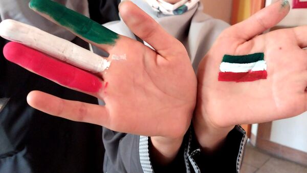 شکوه حضور دانش‌آموزان شهید مطهری در راهپیمایی ۱۳ آبان