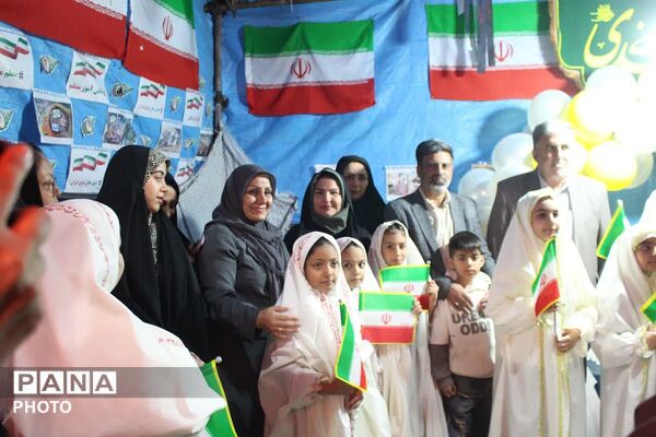 آیین عبادی نماز استغاثه و تقدیر از برگزیدگان برتر قرآنی در چهاردانگه