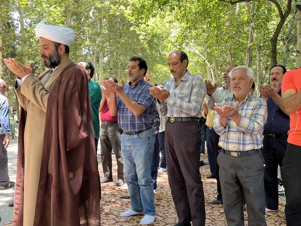 سفره غذای ۴۰ هزار نفری عید غدیر در مشهد برپا شد