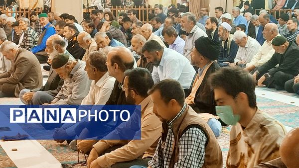 نماز جمعه در حرم مطهر امامزاده جعفر بن موسی الکاظم (ع) پیشوا 