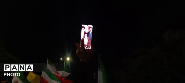 تداوم حضور مردم انقلابی در شب صد و بیستم از خروش مردمی