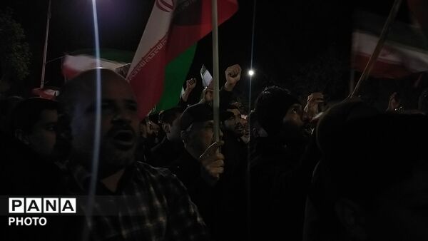از پیر تا کودک برای حفظ وطن آمدند-۲